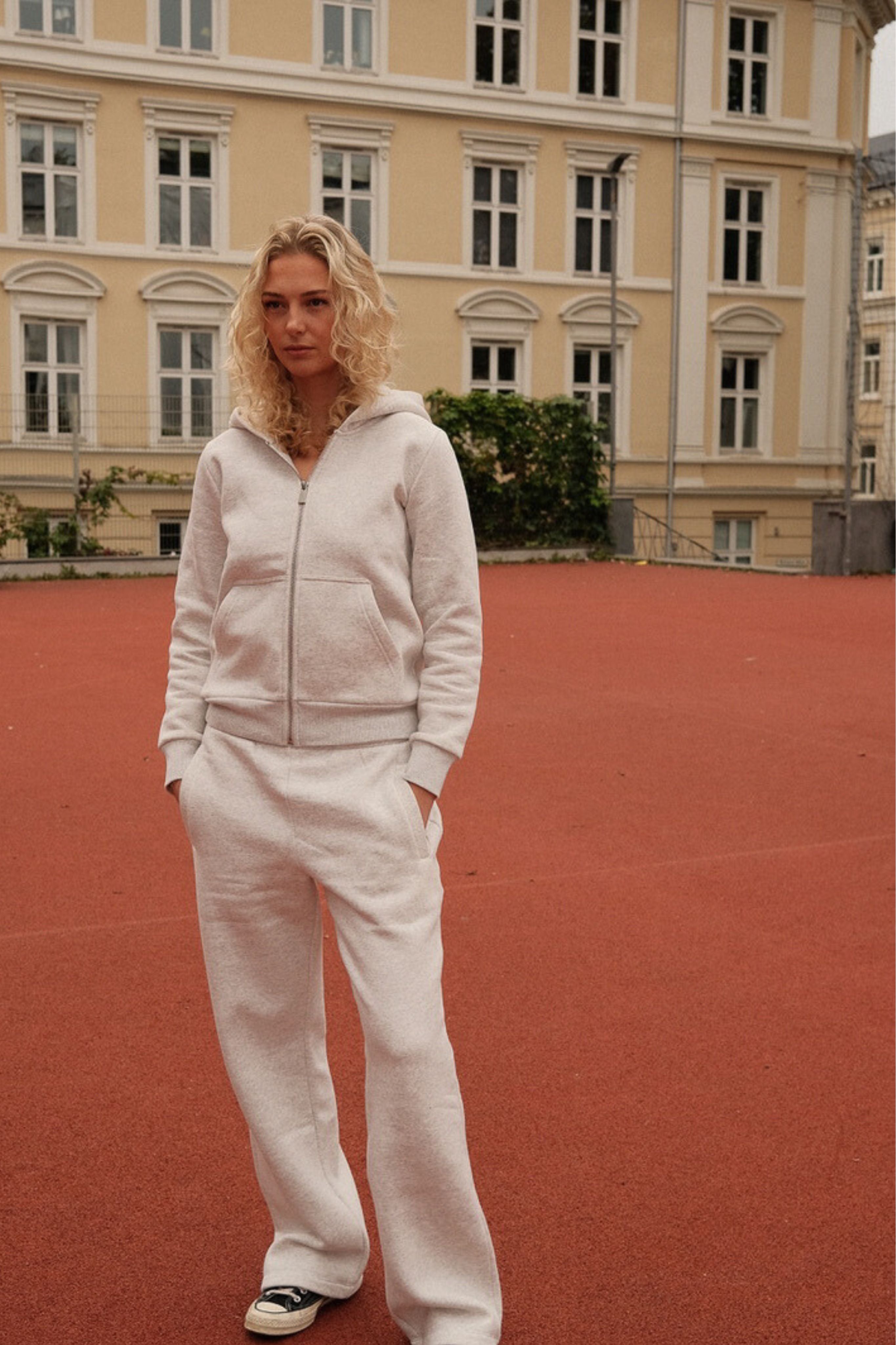LIMITED EDITION︱W. Sports Club Zip - Grey w. cream
